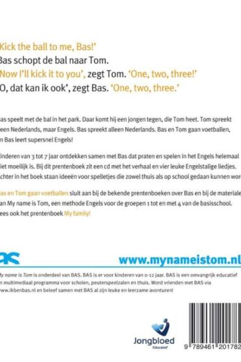 Bas en tom gaan voetballen