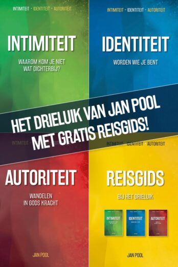 Pakket drieluik met gratis reisgids