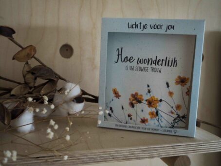 Lichtje voor jou: Hoe wonderlijk is Uw eeuwige trouw
