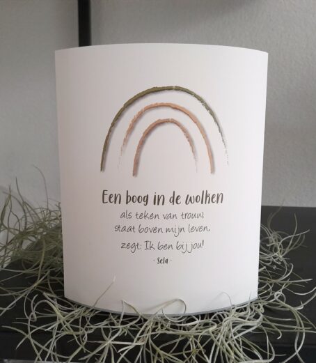 Lichtje voor jou: Een boog in de wolken als teken van trou